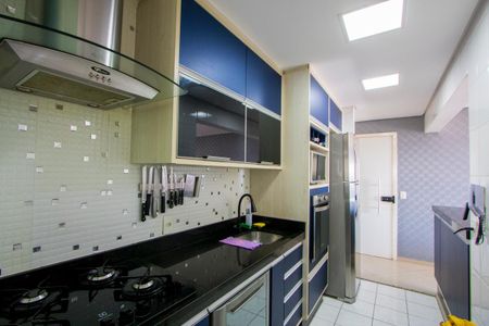 Apartamento à venda com 77m², 3 quartos e 2 vagasCozinha