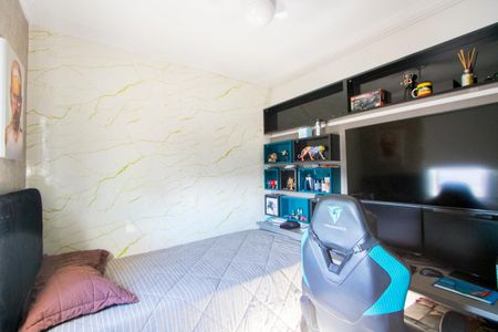 Apartamento à venda com 77m², 3 quartos e 2 vagasQuarto 2