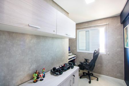 Apartamento à venda com 77m², 3 quartos e 2 vagasQuarto 3