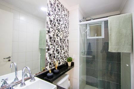 Apartamento à venda com 77m², 3 quartos e 2 vagasBanheiro social