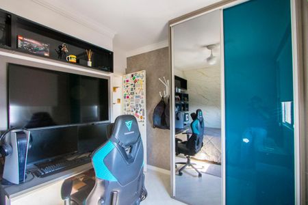 Apartamento à venda com 77m², 3 quartos e 2 vagasQuarto 2