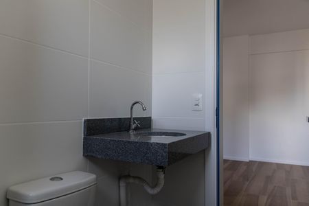 Apartamento à venda com 72m², 3 quartos e 2 vagasBanheiro da Suíte