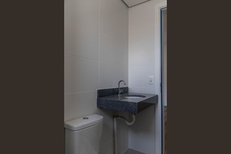 Apartamento à venda com 72m², 3 quartos e 2 vagasBanheiro da Suíte
