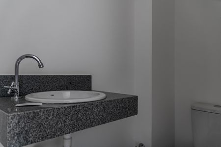 Lavabo de apartamento à venda com 3 quartos, 72m² em Buritis, Belo Horizonte
