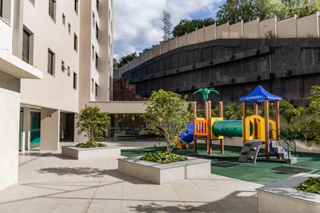 Apartamento à venda com 72m², 3 quartos e 2 vagasÁrea comum - Playground