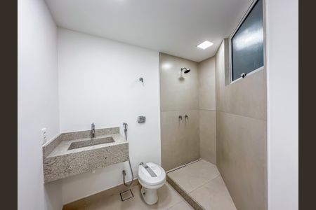 Apartamento à venda com 120m², 3 quartos e 1 vaga Apartamento à venda com 120m², 3 quartos e 1 vagaÁrea de serviço - banheiro