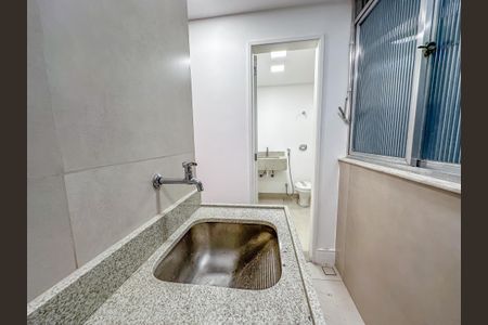 Apartamento à venda com 120m², 3 quartos e 1 vaga Apartamento à venda com 120m², 3 quartos e 1 vagaÁrea de serviço - tanque