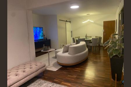 Apartamento à venda com 114m², 3 quartos e 2 vagas Apartamento à venda com 114m², 3 quartos e 2 vagasSala