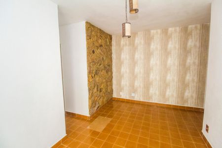 Apartamento para alugar com 65m², 3 quartos e 1 vagaSala