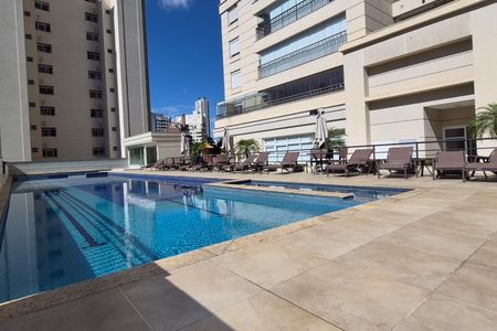 Apartamento à venda com 141m², 2 quartos e 4 vagasÁrea comum - Piscina