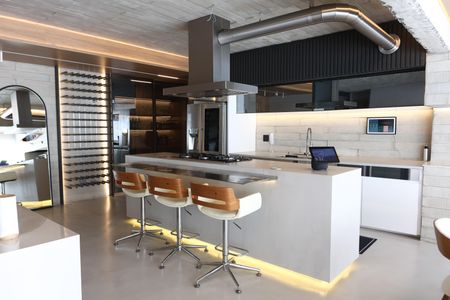 Apartamento à venda com 141m², 2 quartos e 4 vagascozinha