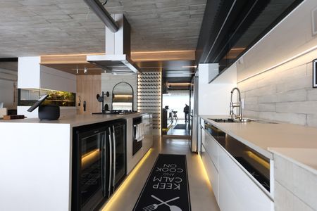 Apartamento à venda com 141m², 2 quartos e 4 vagascozinha