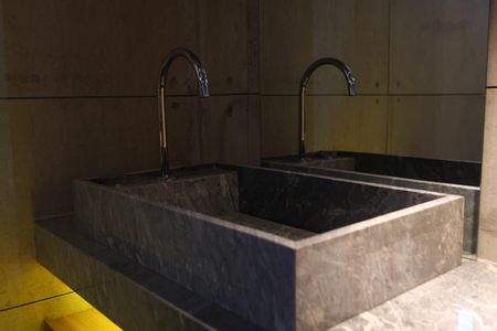 Apartamento à venda com 141m², 2 quartos e 4 vagaslavabo