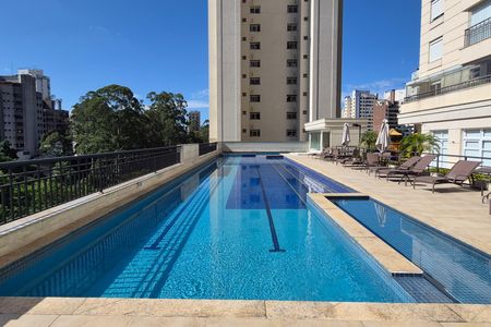 Apartamento à venda com 141m², 2 quartos e 4 vagasÁrea comum - Piscina