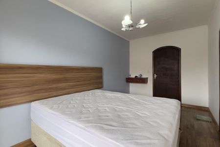 Casa para alugar com 300m², 3 quartos e 1 vaga Casa para alugar com 300m², 3 quartos e 1 vagaSuíte