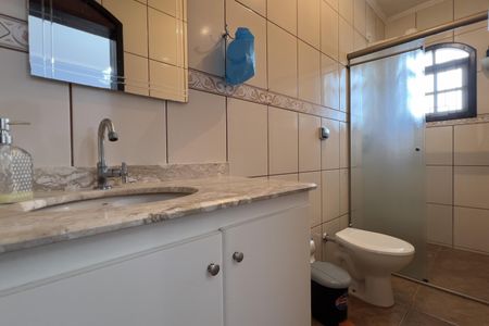 Casa para alugar com 300m², 3 quartos e 1 vaga Casa para alugar com 300m², 3 quartos e 1 vagaBanheiro da Suíte