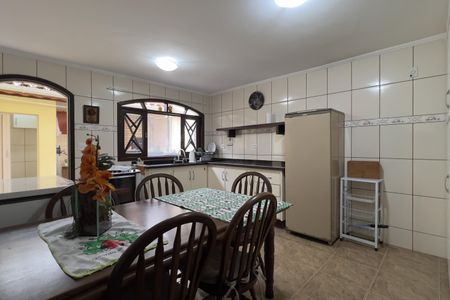 Casa para alugar com 300m², 3 quartos e 1 vaga Casa para alugar com 300m², 3 quartos e 1 vagaCozinha