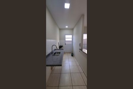 Apartamento para alugar com 43m², 2 quartos e 1 vagaCozinha e Área de Serviço