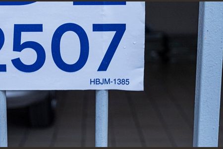 Casa à venda com 163m², 2 quartos e 3 vagasCodigo placa