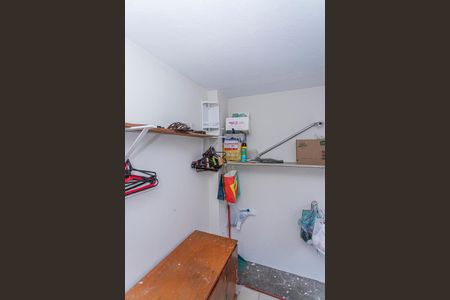 Casa à venda com 163m², 2 quartos e 3 vagasQuarto de Serviço