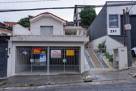 Casa à venda com 163m², 2 quartos e 3 vagasFachada