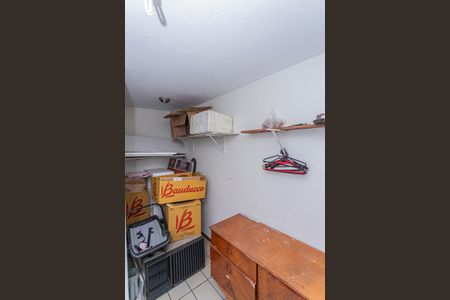 Casa à venda com 163m², 2 quartos e 3 vagasQuarto de Serviço