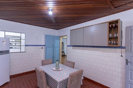 Casa à venda com 163m², 2 quartos e 3 vagasCozinha