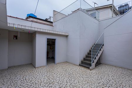 Casa à venda com 163m², 2 quartos e 3 vagasQuintal