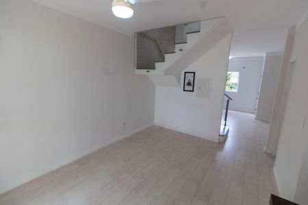 Casa de condomínio à venda com 200m², 3 quartos e 2 vagasSALA DE JANTARSALA DE JANTAR