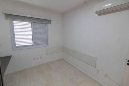 Casa de condomínio à venda com 200m², 3 quartos e 2 vagasQUARTO 2