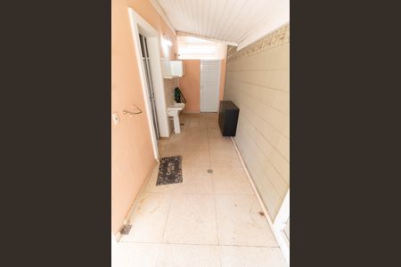 Casa de condomínio à venda com 200m², 3 quartos e 2 vagasÁREA DE SERVIÇO