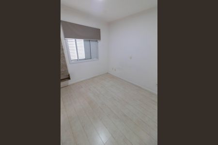 Casa de condomínio à venda com 200m², 3 quartos e 2 vagas Casa de condomínio à venda com 200m², 3 quartos e 2 vagasSUITE