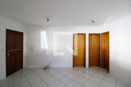 Sala de casa para alugar com 2 quartos, 72m² em Olaria, Canoas