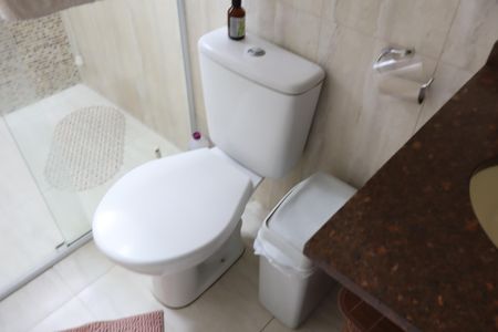 Casa à venda com 172m², 3 quartos e 3 vagasBanheiro social