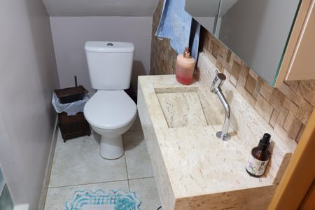 Casa à venda com 172m², 3 quartos e 3 vagasLavabo