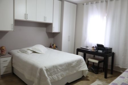 Casa à venda com 172m², 3 quartos e 3 vagasQuarto 3