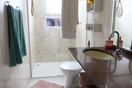 Casa à venda com 172m², 3 quartos e 3 vagasBanheiro social