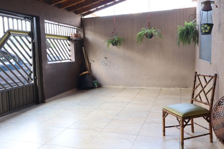 Casa à venda com 172m², 3 quartos e 3 vagasGaragem