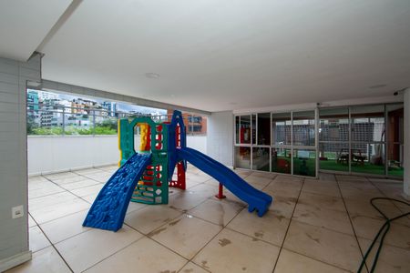 Apartamento à venda com 200m², 3 quartos e 4 vagasPLAYGROUND