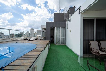 Apartamento à venda com 200m², 3 quartos e 4 vagasCOBERTURA