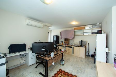 Apartamento à venda com 200m², 3 quartos e 4 vagasSALA