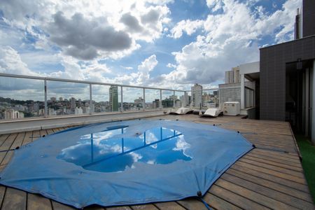 Apartamento à venda com 200m², 3 quartos e 4 vagasCOBERTURA