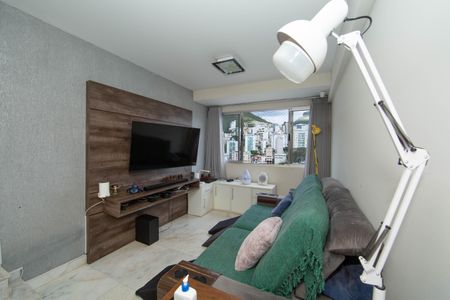 Apartamento à venda com 200m², 3 quartos e 4 vagasSALA