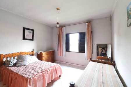 Casa à venda com 312m², 3 quartos e 7 vagasQuarto 2