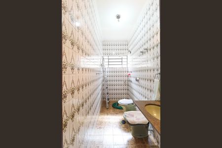 Casa à venda com 312m², 3 quartos e 7 vagasBanheiro da Suíte