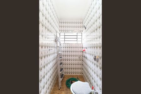 Casa à venda com 312m², 3 quartos e 7 vagasBanheiro da Suíte