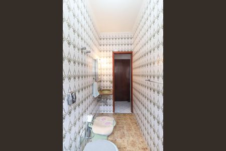 Casa à venda com 312m², 3 quartos e 7 vagasBanheiro da Suíte