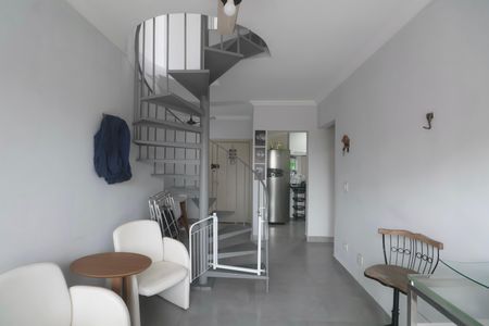 Sala de apartamento para alugar com 2 quartos, 96m² em Parque Enseada, Guarujá