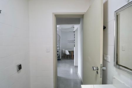 Apartamento para alugar com 96m², 2 quartos e 1 vaga Apartamento para alugar com 96m², 2 quartos e 1 vagaBanheiro Social