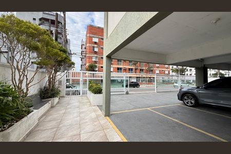 Fachada de apartamento para alugar com 2 quartos, 96m² em Parque Enseada, Guarujá